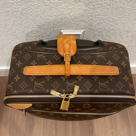AUTHENTIC Louis Vuitton Pegase 55 rolling suitcase - Picture 5 of 15